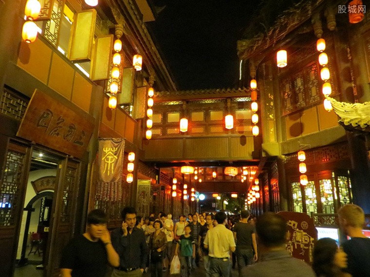 成都夜游必玩景点 这几处景点不容错过