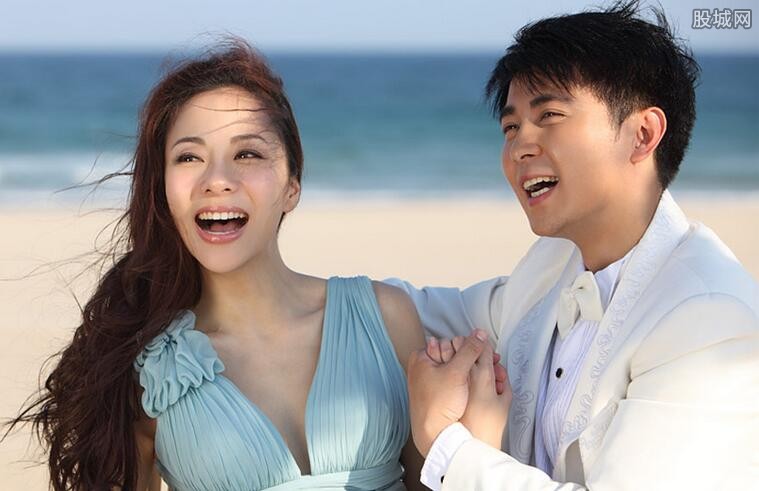 保剑锋老婆为何是她? 平平凡凡也是美丽的爱情