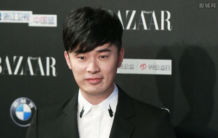 陈赫父亲是谁 陈赫陈凯歌是什么关系