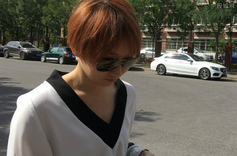杨慧是谁的经纪人 宋喆妻子工作状况如何