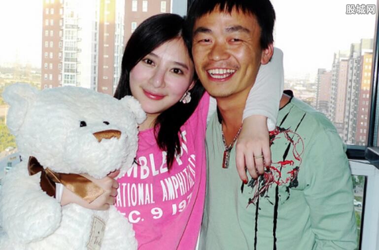 王宝强新女友熊乃瑾 离婚后的宝宝终于恋爱了