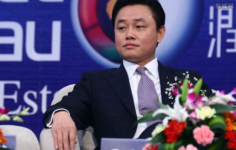 黄光裕什么时候出狱 经济教父为何身陷囹圄