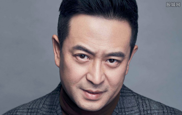 张嘉译老婆是谁 张嘉译和前妻为什么离婚