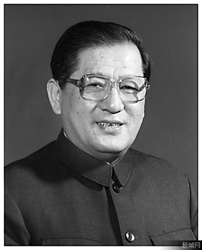 倪志福逝世享年79岁 他是政坛不倒翁稳居高位安然无恙