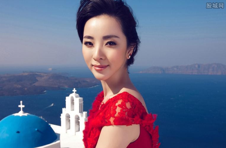 李思思婚纱照_魏文彬李思思婚纱照
