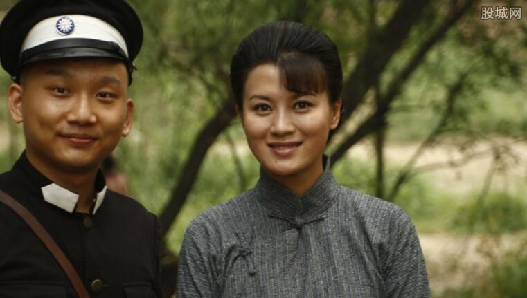 史兰芽李幼斌离婚了吗