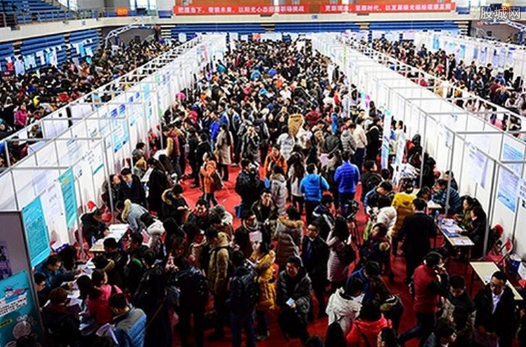 中国劳动人口 2019_蔡昉演讲中称,中国劳动人口负增长-人口红利 的光河南还可