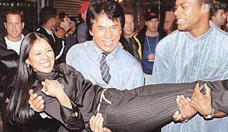 成龙父子轮流玩章子怡 王林说赵薇床上没反应?