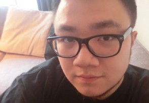 宋丹丹儿子宣布出柜 他的女友早就知道
