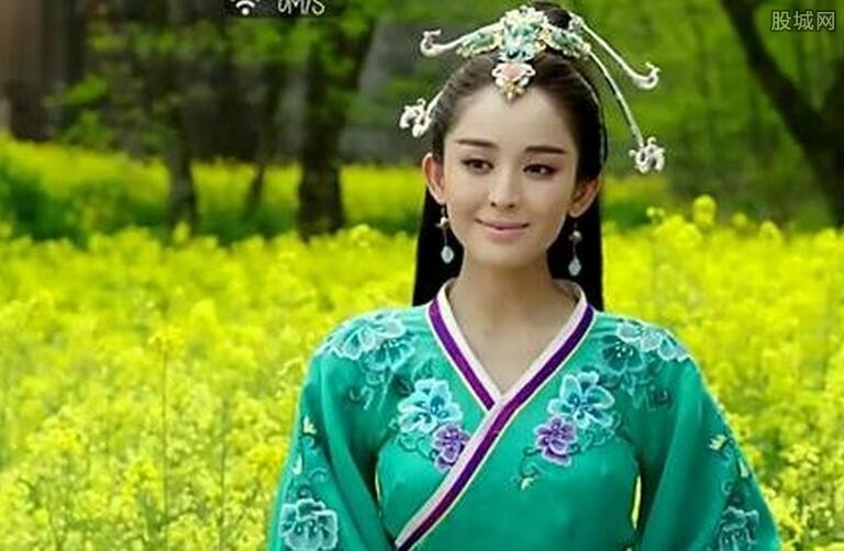 娜扎不内衣图片大全_古力娜扎性感照片大全(3)