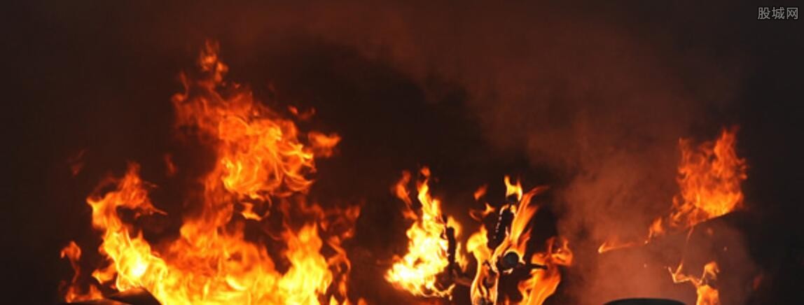 波士顿爆炸