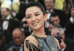 章子怡短发 网友大赞绝对不失女人味！
