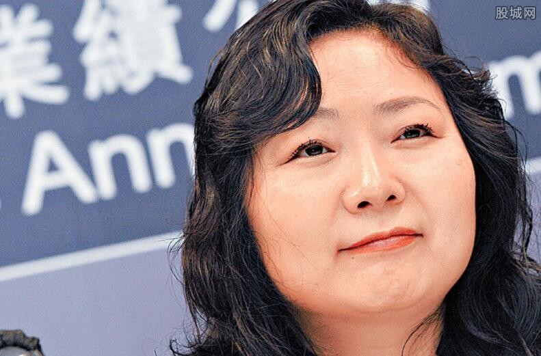 吴亚军图片