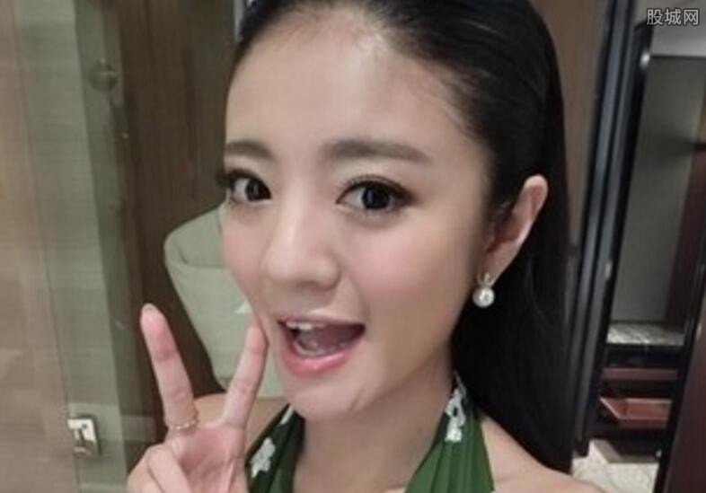 安以轩家世显赫
