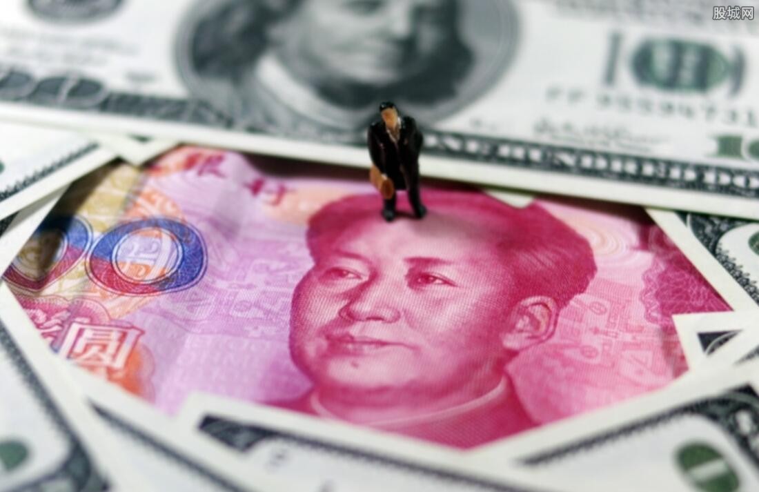中国外汇储备四连升