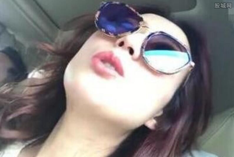 郑秀文杨千嬅长得好像