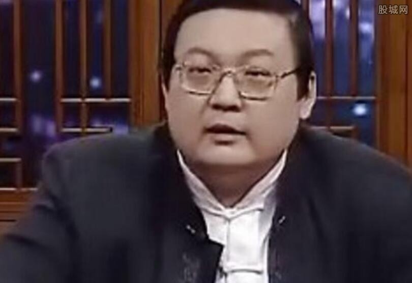 梁宏达评论毕福剑事件