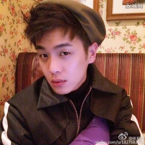 张若昀的女朋友是谁