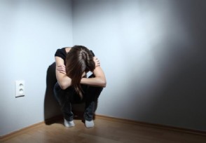 雷州某中学女生被围殴 被打视频疯传网络