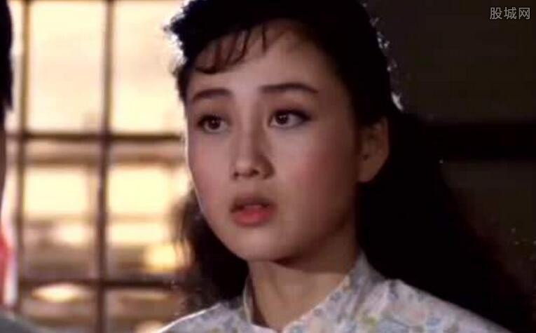 李连杰老婆利智