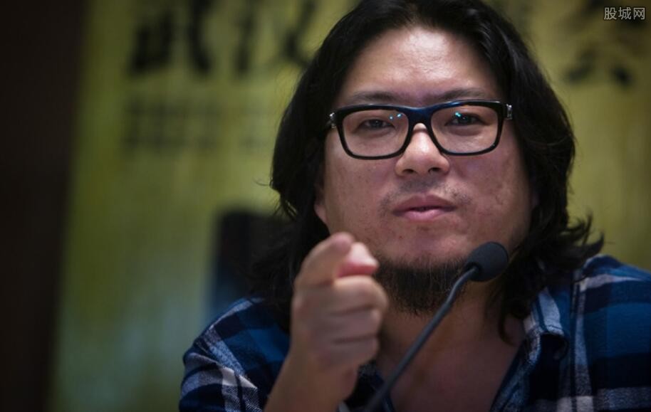 高晓松微博调侃马云