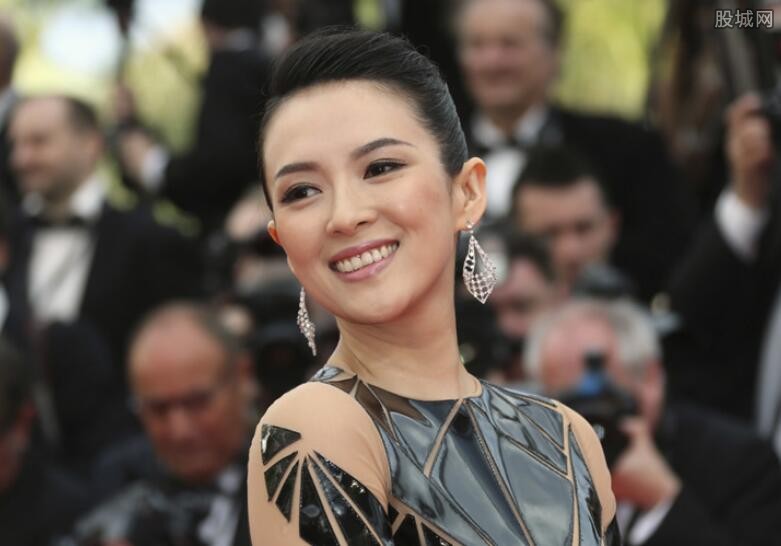 葛荟婕再撕章子怡