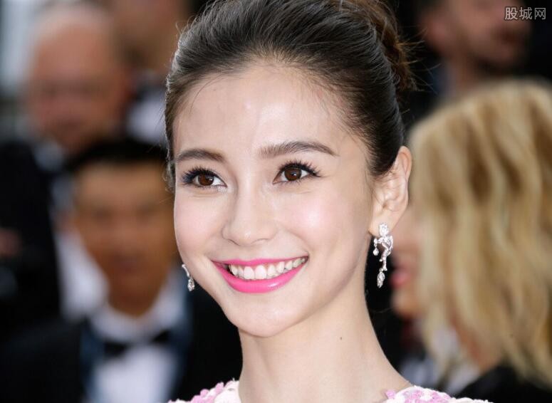 杨颖自爆可5天不洗头