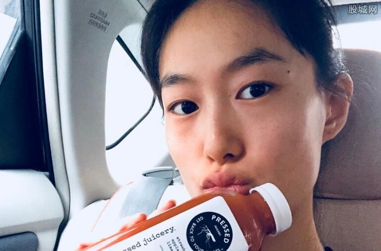 秦舒培赵磊离婚了吗