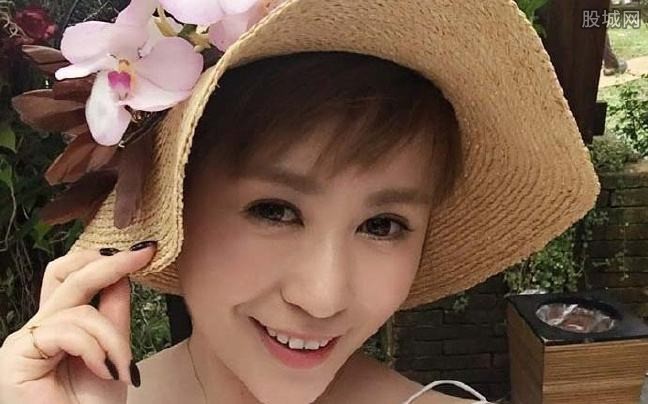 马丽整容