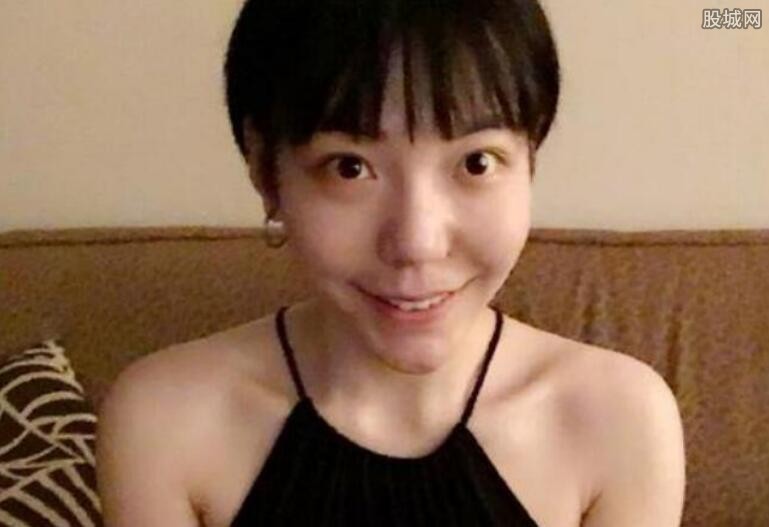 庾澄庆吴莫愁接吻