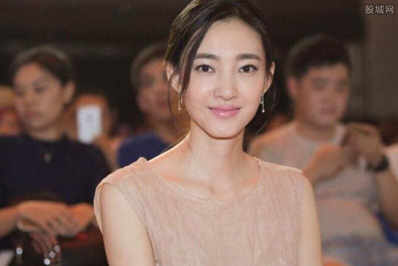 乔振宇王丽坤八年