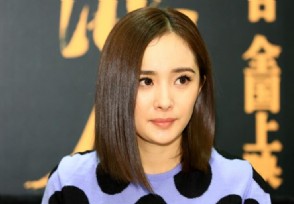 杨幂秀大长腿 杨幂刘恺威送女儿秀恩爱