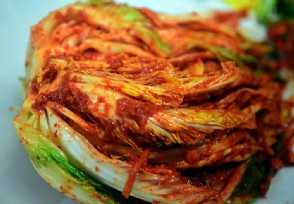 舌尖上的韩国除了泡菜就是泡面 中国网友同情韩国人
