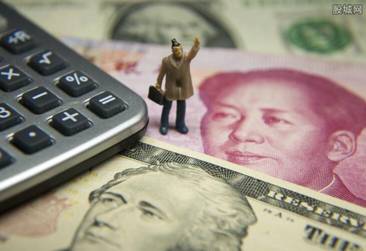 美国欠哪个国家最多钱