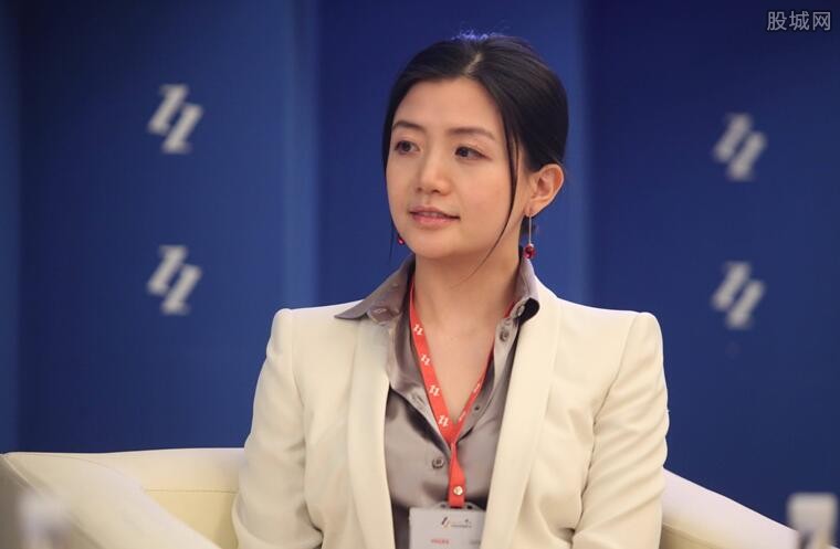 阿里李颖个人资料
