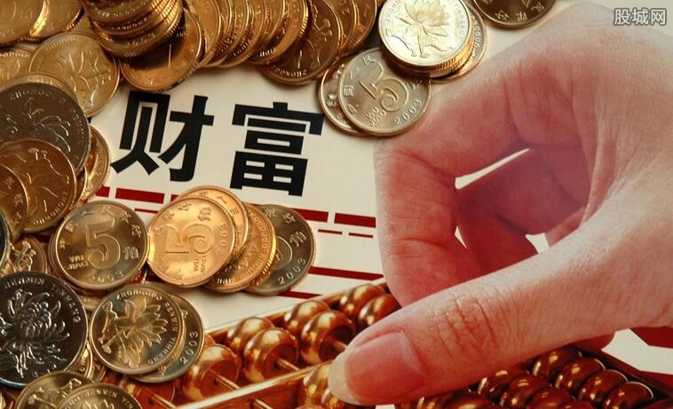 香港真正的首富是谁 李泽楷身家多少亿?