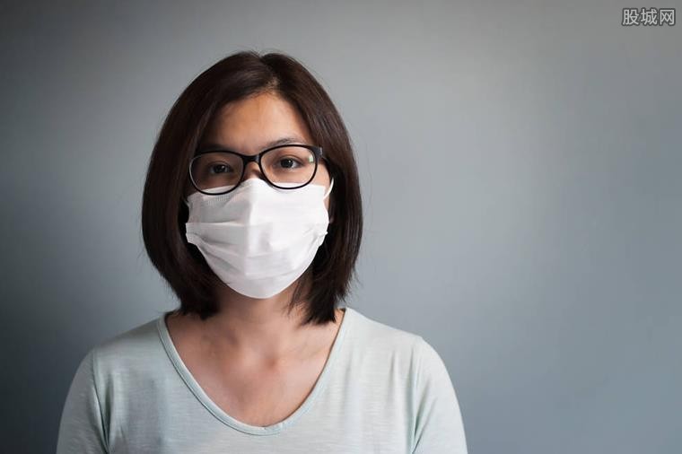 戴口罩防疫