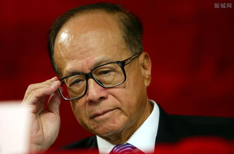 超级富豪李嘉诚