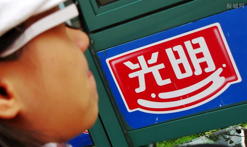 光明乳业广告被处罚