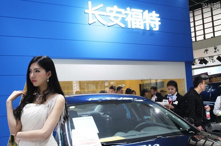 福特宣布召回