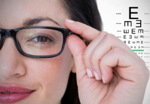 专家：近视手术无法治愈近视 有可能会失明