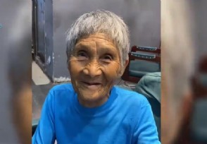 老人拄拐进美发店被小哥误以为乞讨 结局意外又暖心