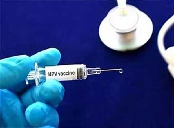 代表建议为适龄女性免费接种HPV疫苗