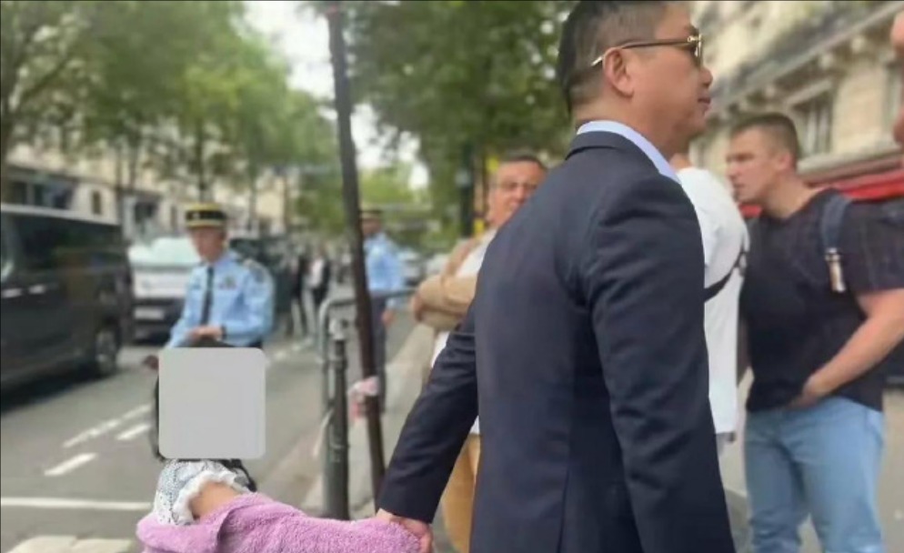 刘强东女儿